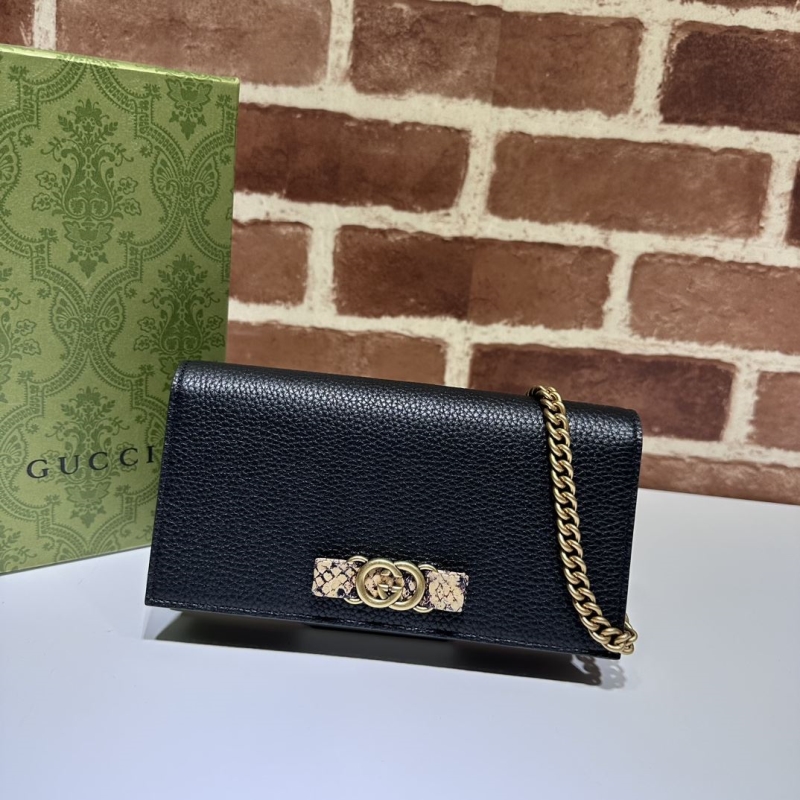 G*u*i wallets & purse